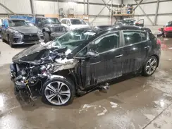 KNAFX5A87G5635377 2016 KIA FORTE