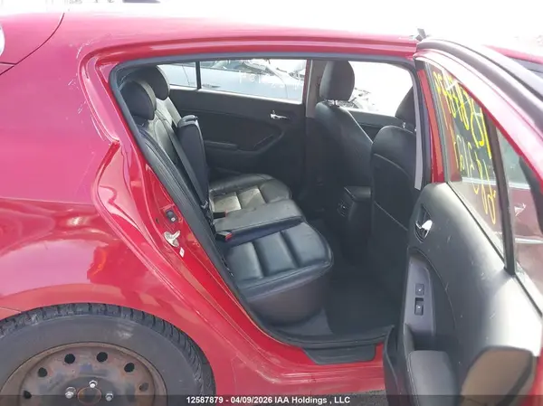 KNAFX5A87H5683124 2017 KIA FORTE - Image 8