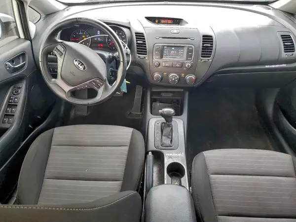 KNAFX5A88G5492522 2016 KIA FORTE - Image 8