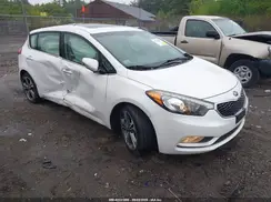 KNAFX5A88G5547826 2016 KIA FORTE