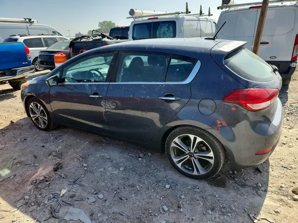 KNAFX5A88G5626462 2016 KIA FORTE - Image 2