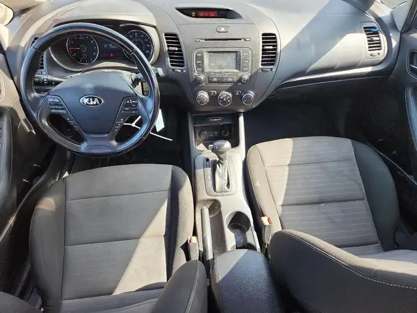 KNAFX5A88G5626462 2016 KIA FORTE - Image 8