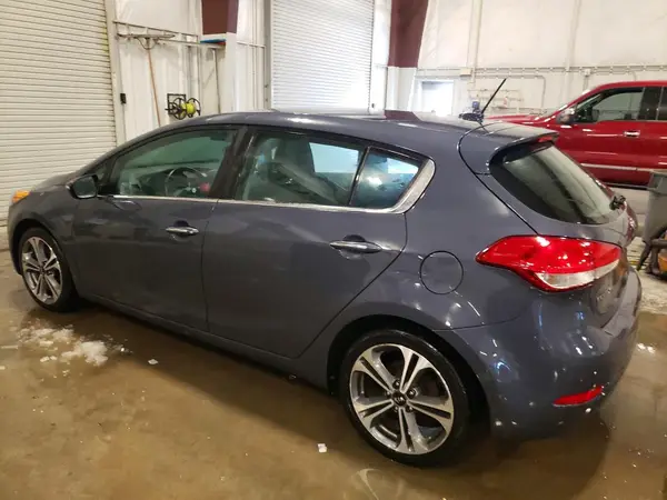 KNAFX5A88G5626476 2016 KIA FORTE - Image 2