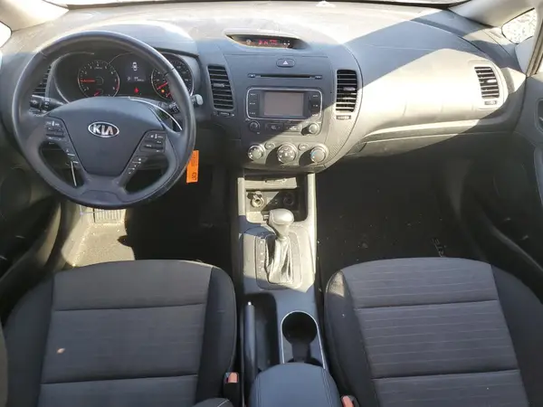 KNAFX5A89G5588689 2016 KIA FORTE - Image 8