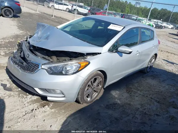KNAFX5A89G5627605 2016 KIA FORTE - Image 2
