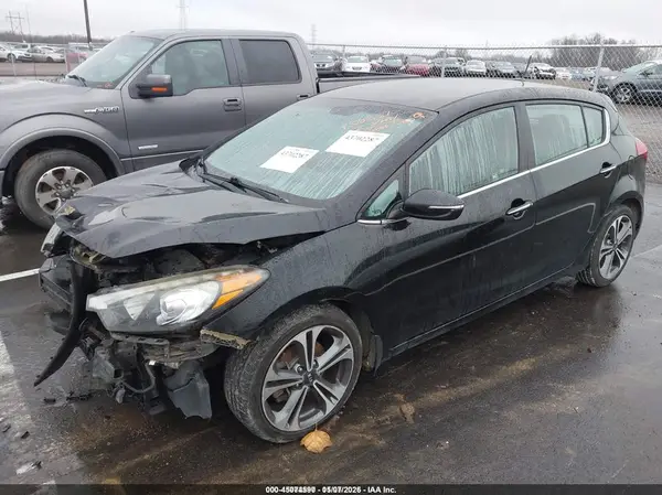 KNAFX5A8XG5492246 2016 KIA FORTE - Image 2