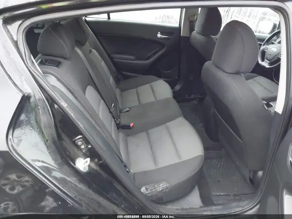 KNAFX5A8XG5492246 2016 KIA FORTE - Image 8