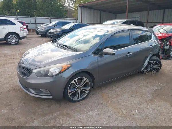 KNAFX5A8XG5545625 2016 KIA FORTE - Image 2