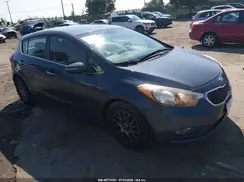 KNAFX5A8XG5598504 2016 KIA FORTE