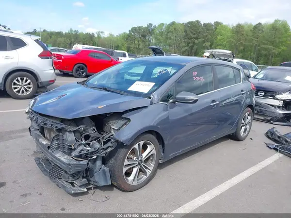 KNAFX5A8XG5600686 2016 KIA FORTE - Image 2
