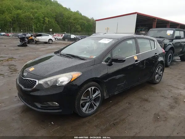 KNAFX5A8XG5627712 2016 KIA FORTE - Image 2