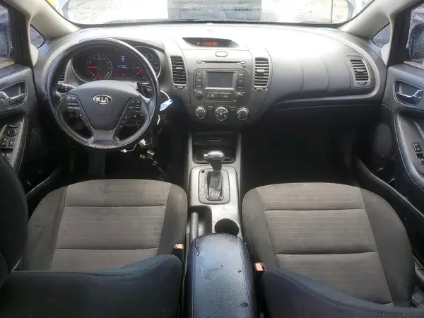 KNAFX5A8XG5627760 2016 KIA FORTE - Image 8