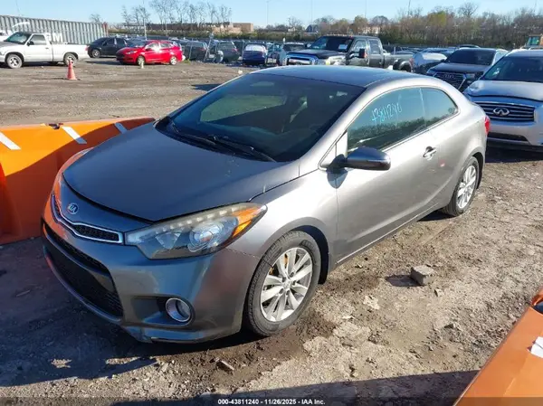 KNAFX6A80G5574220 2016 KIA FORTE - Image 2