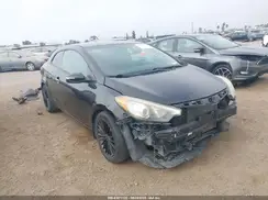 KNAFX6A80G5606261 2016 KIA FORTE