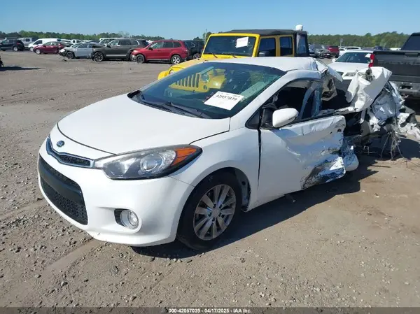 KNAFX6A80G5607037 2016 KIA FORTE - Image 2