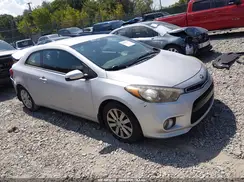 KNAFX6A81G5581032 2016 KIA FORTE