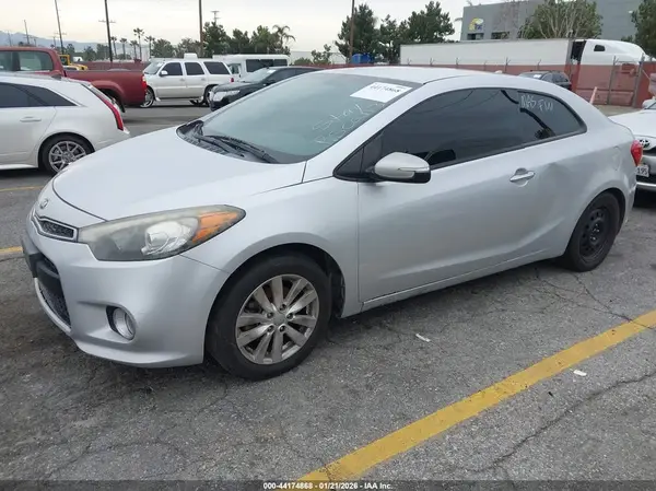 KNAFX6A81G5597697 2016 KIA FORTE - Image 2