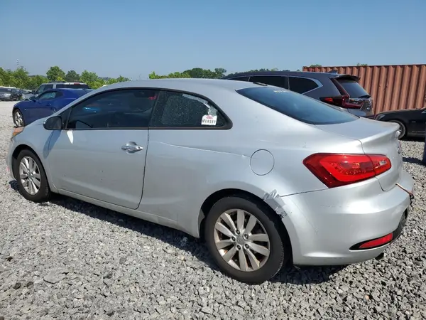 KNAFX6A81G5602915 2016 KIA FORTE - Image 2