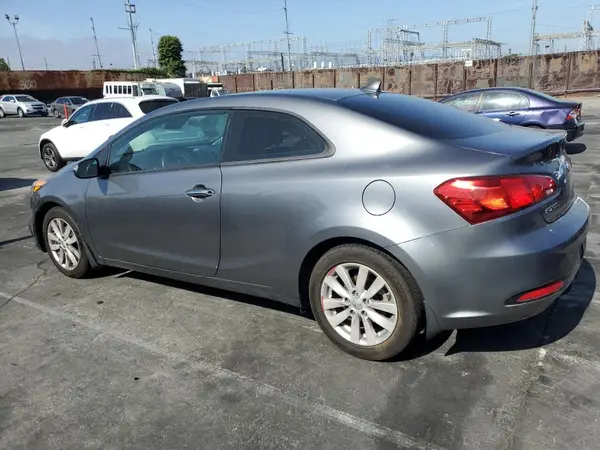 KNAFX6A82G5597871 2016 KIA FORTE - Image 2
