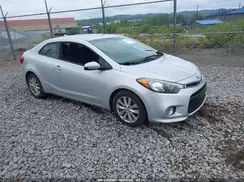 KNAFX6A82G5647720 2016 KIA FORTE