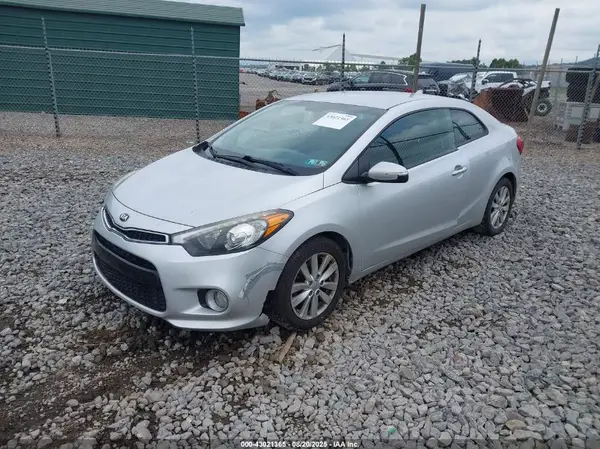 KNAFX6A82G5647720 2016 KIA FORTE - Image 2