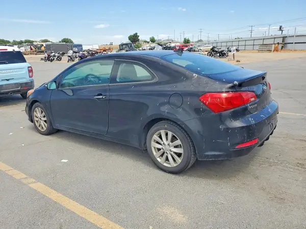 KNAFX6A83G5596857 2016 KIA FORTE - Image 2