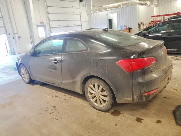 KNAFX6A84G5657651 2016 KIA FORTE - Image 2