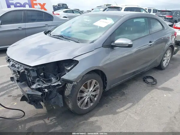 KNAFX6A85G5606949 2016 KIA FORTE - Image 2