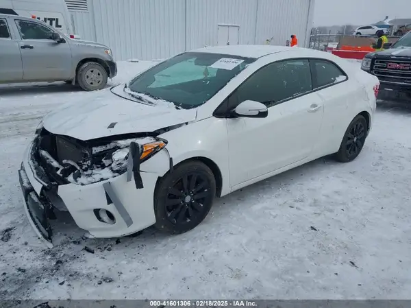 KNAFX6A85G5607034 2016 KIA FORTE - Image 2