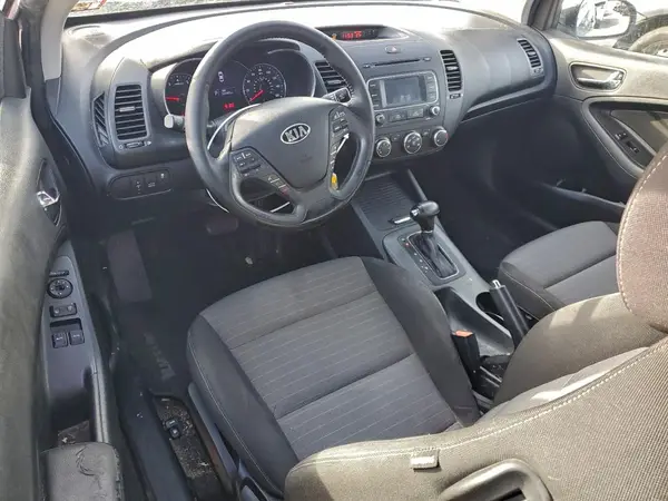 KNAFX6A85G5641457 2016 KIA FORTE - Image 8