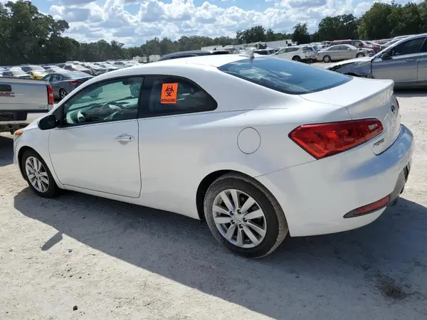 KNAFX6A87G5585943 2016 KIA FORTE - Image 2