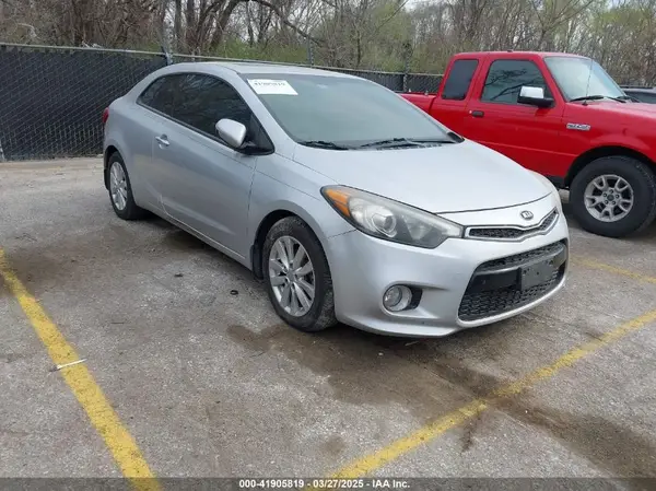 KNAFX6A87G5619976 2016 KIA FORTE - Image 1