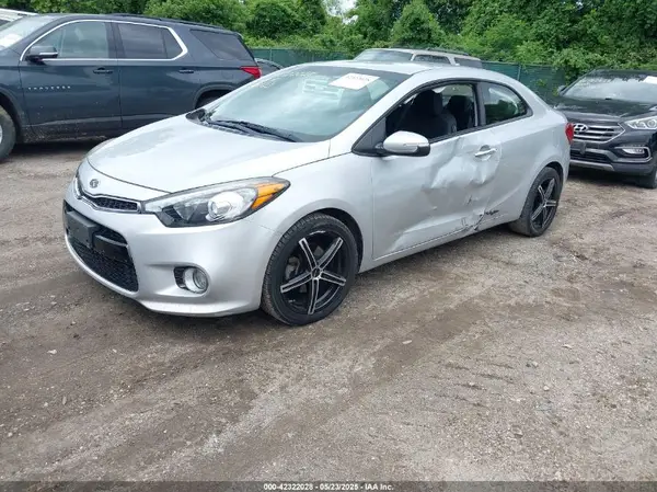 KNAFX6A87G5641864 2016 KIA FORTE - Image 2