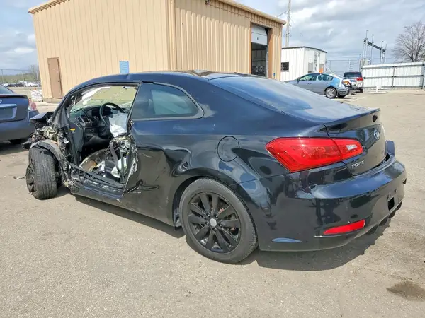 KNAFX6A88G5579309 2016 KIA FORTE - Image 2