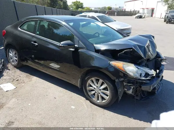 KNAFX6A88G5623003 2016 KIA FORTE - Image 1