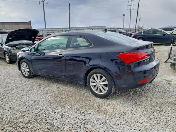 KNAFX6A88G5632896 2016 KIA FORTE - Image 2