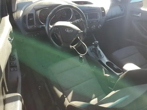 KNAFX6A88G5633529 2016 KIA FORTE - Image 8