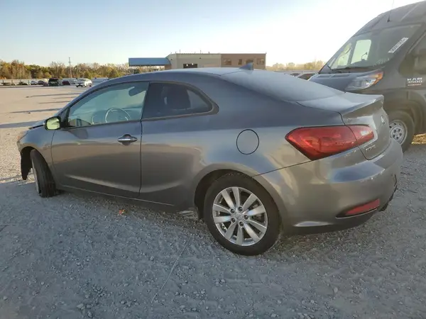KNAFX6A89G5602919 2016 KIA FORTE - Image 2