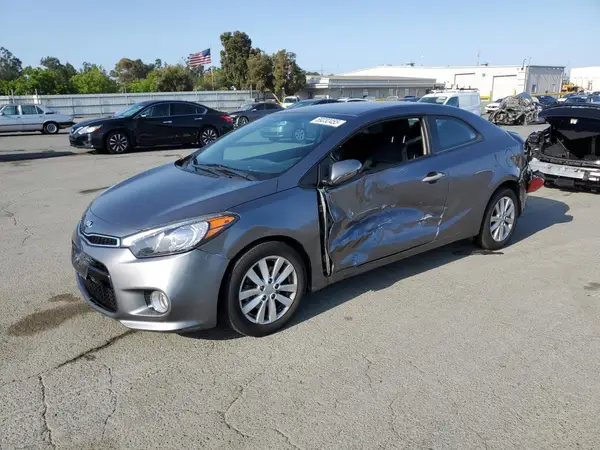 KNAFX6A8XG5606266 2016 KIA FORTE - Image 1