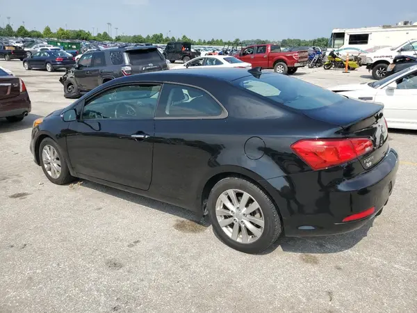 KNAFX6A8XG5606882 2016 KIA FORTE - Image 2