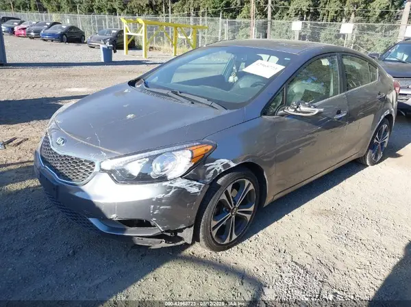 KNAFZ4A80G5450060 2016 KIA FORTE - Image 2