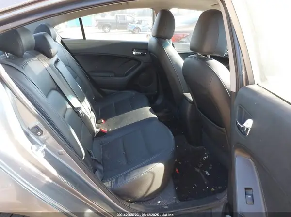KNAFZ4A80G5450060 2016 KIA FORTE - Image 8