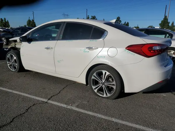 KNAFZ4A80G5463567 2016 KIA FORTE - Image 2