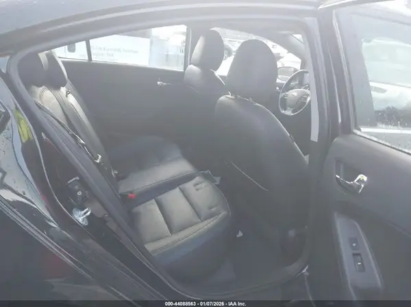 KNAFZ4A80G5522620 2016 KIA FORTE - Image 8
