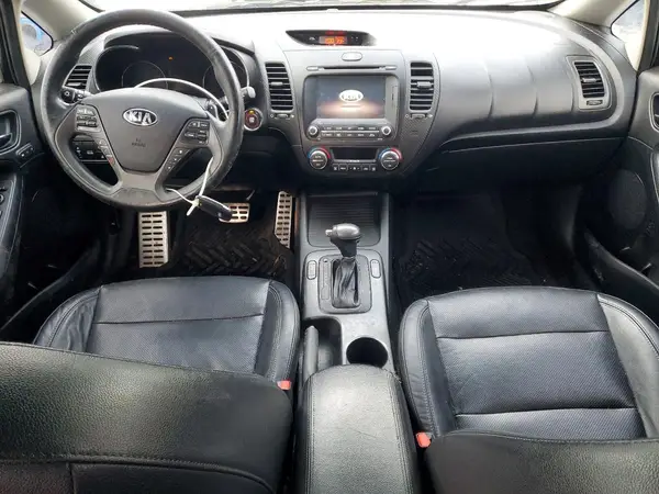 KNAFZ4A80G5578542 2016 KIA FORTE - Image 8