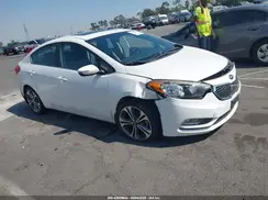 KNAFZ4A80G5616058 2016 KIA FORTE