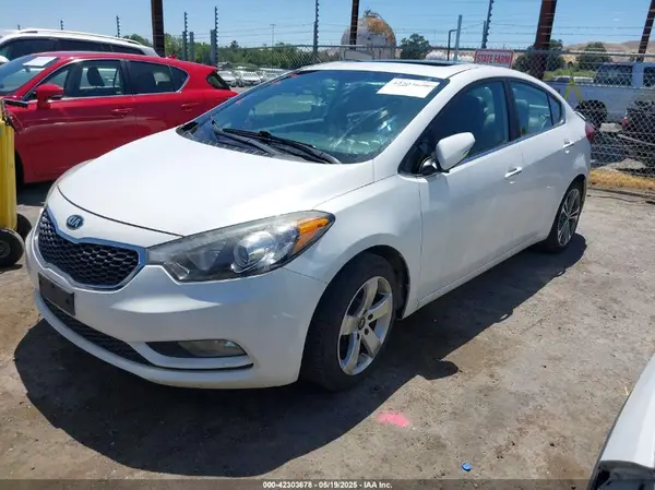 KNAFZ4A80G5617503 2016 KIA FORTE - Image 2