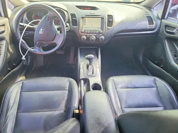 KNAFZ4A81G5448429 2016 KIA FORTE - Image 8