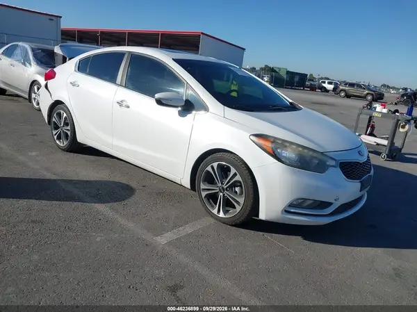 KNAFZ4A82G5522201 2016 KIA FORTE - Image 1
