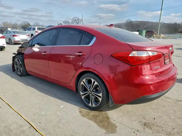 KNAFZ4A82G5547776 2016 KIA FORTE - Image 2